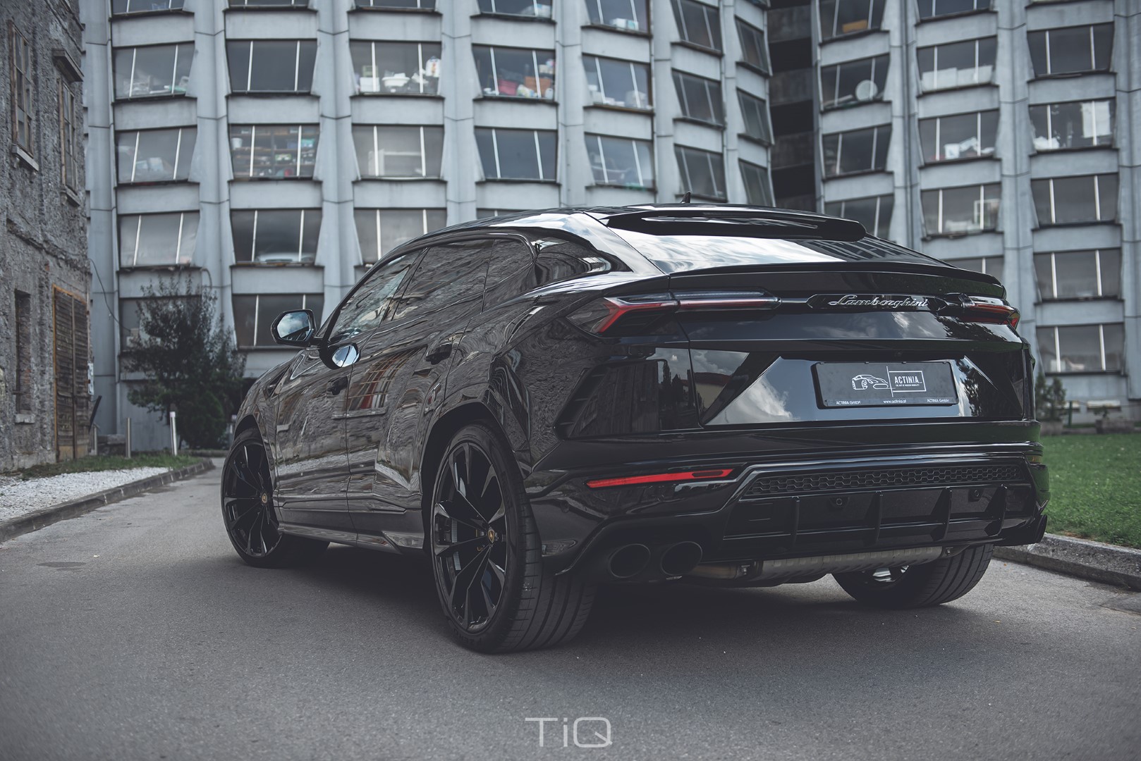 najem lamborghini